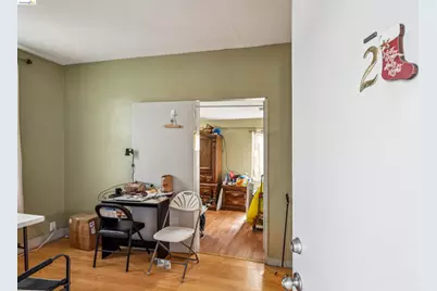 1820 International Blvd, Oakland, CA 94606 - Photo 27
