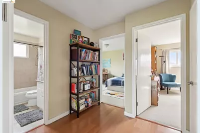 3054 Bona St #D, Oakland, CA 94601 - Photo 15