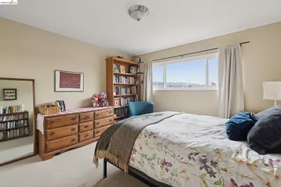 3054 Bona St #D, Oakland, CA 94601 - Photo 17