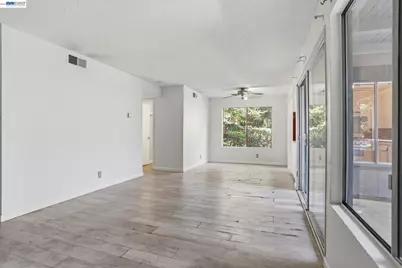 355 Parkview Terrace #L1, Vallejo, CA 94589 - Photo 9