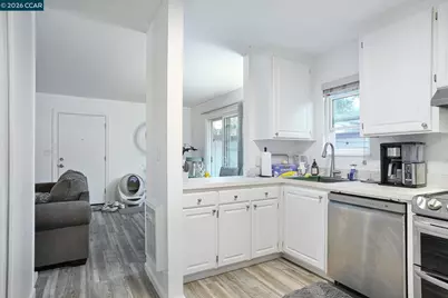 385 Camelback Rd #7, Pleasant Hill, CA 94523 - Photo 9