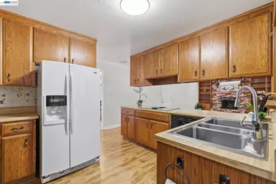 2646 Becard Ct, Pleasanton, CA 94566 - Photo 11