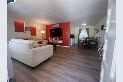 2428 Crescent Dr, Concord, CA 94520 - Photo 3