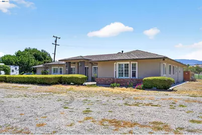 391 Union Road, Hollister, CA 95023 - Photo 5