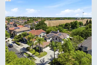308 Foothill Dr, Brentwood, CA 94513 - Photo 59