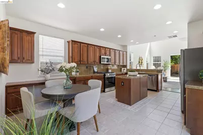 308 Foothill Dr, Brentwood, CA 94513 - Photo 25