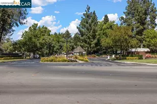 524 Silver Lake Dr, Danville, CA 94526 - Photo 35