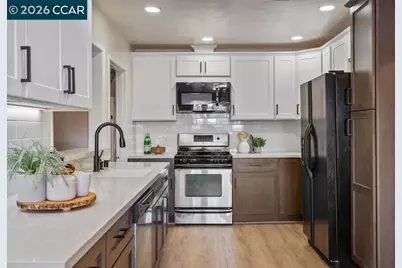 17786 Parker Rd, Castro Valley, CA 94546 - Photo 13