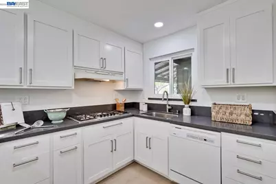 997 Ilima Way, Palo Alto, CA 94306 - Photo 13