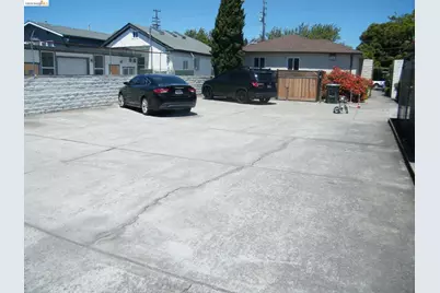 2275 Washington Ave, San Leandro, CA 94577 - Photo 9