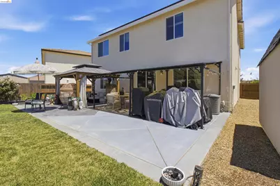 782 Silver Creek Cir, Plumas Lake, CA 95961 - Photo 31