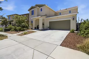 782 Silver Creek Cir, Plumas Lake, CA 95961 - Photo 3