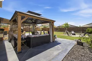 782 Silver Creek Cir, Plumas Lake, CA 95961 - Photo 35
