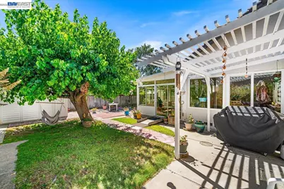 675 Alameda Dr, Livermore, CA 94551 - Photo 29