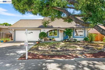 675 Alameda Dr, Livermore, CA 94551 - Photo 1
