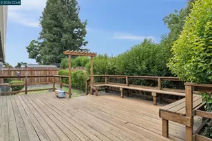 1237 San Rafael Dr, Petaluma, CA 94954 - Photo 33