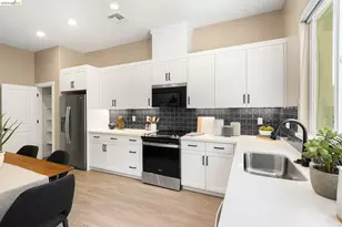 28928 Parkridge Loop, Hayward, CA 94544 - Photo 3