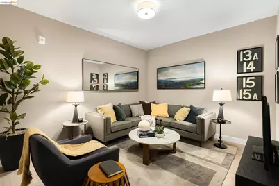 28928 Parkridge Loop #105, Hayward, CA 94544 - Photo 15