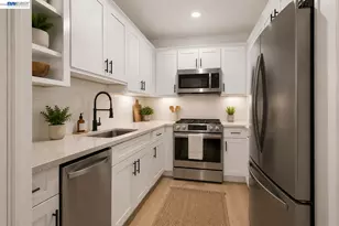2300 Peppertree Way, Antioch, CA 94509 - Photo 23