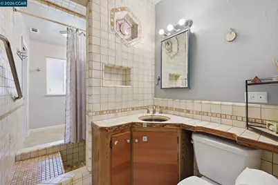 1501 Lassen Ct, Vallejo, CA 94591 - Photo 33
