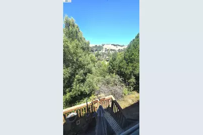 8600 Seneca Street, Oakland, CA 94605 - Photo 23
