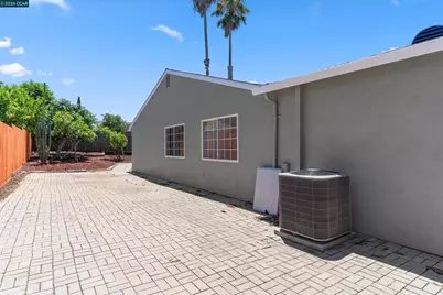 12 Merrimac Pl, Pittsburg, CA 94565 - Photo 27