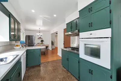 2309 Julia Ct, Pinole, CA 94564 - Photo 21