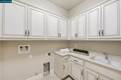 4658 Valley Vista Dr, Dublin, CA 94568 - Photo 37