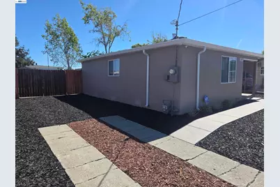 1840 6th, North Richmond, CA 94801 - Photo 3