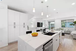 24107 Amaranth Loop, Hayward, CA 94541 - Photo 3