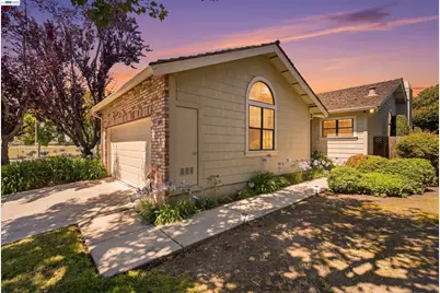 1896 Brixton Ct, San Jose, CA 95132 - Photo 3