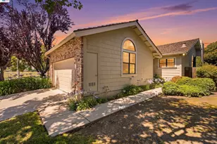 1896 Brixton Ct, San Jose, CA 95132 - Photo 3