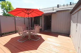 1506 Ashwood Dr, Martinez, CA 94553 - Photo 3
