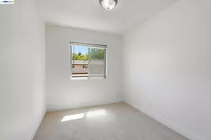 27540 Ponderosa Ct, Hayward, CA 94545 - Photo 21