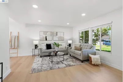 27540 Ponderosa Ct, Hayward, CA 94545 - Photo 9