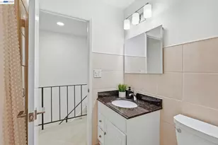 27540 Ponderosa Ct, Hayward, CA 94545 - Photo 25