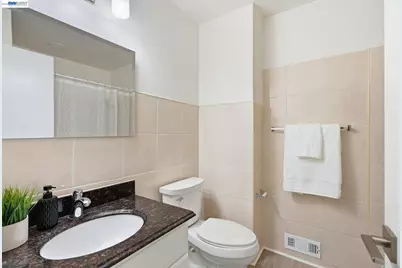 27540 Ponderosa Ct, Hayward, CA 94545 - Photo 23