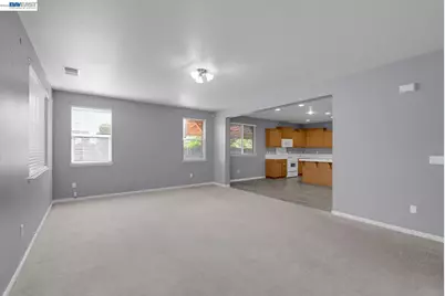 253 Lilac Ln, Livingston, CA 95334 - Photo 7