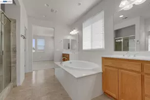 253 Lilac Ln, Livingston, CA 95334 - Photo 27