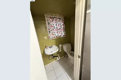 33 Visitation Ave, Brisbane, CA 94005 - Photo 13
