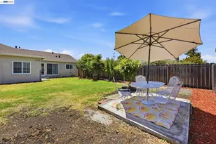 1135 Via Esperanza, San Lorenzo, CA 94580 - Photo 37