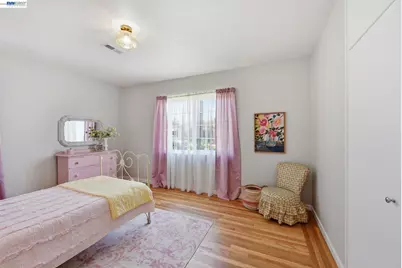 1135 Via Esperanza, San Lorenzo, CA 94580 - Photo 21