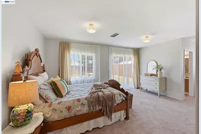 1135 Via Esperanza, San Lorenzo, CA 94580 - Photo 27
