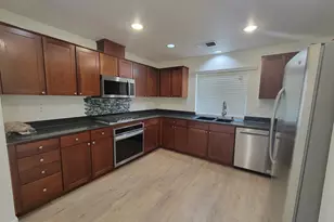 313 Turnstone Cir, Pittsburg, CA 94565 - Photo 15