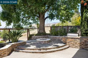 318 Sunset Dr, Danville, CA 94506 - Photo 47