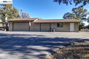 19650 Russell, Cottonwood, CA 96022 - Photo 47