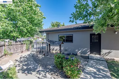 1681 5th St, Livermore, CA 94550 - Photo 53