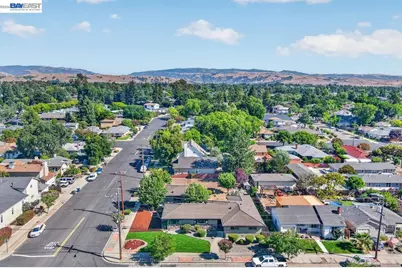 1681 5th St, Livermore, CA 94550 - Photo 55