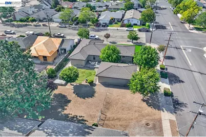 1681 5th St, Livermore, CA 94550 - Photo 7