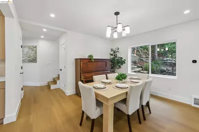 4049 Canon Ave, Oakland, CA 94602 - Photo 9